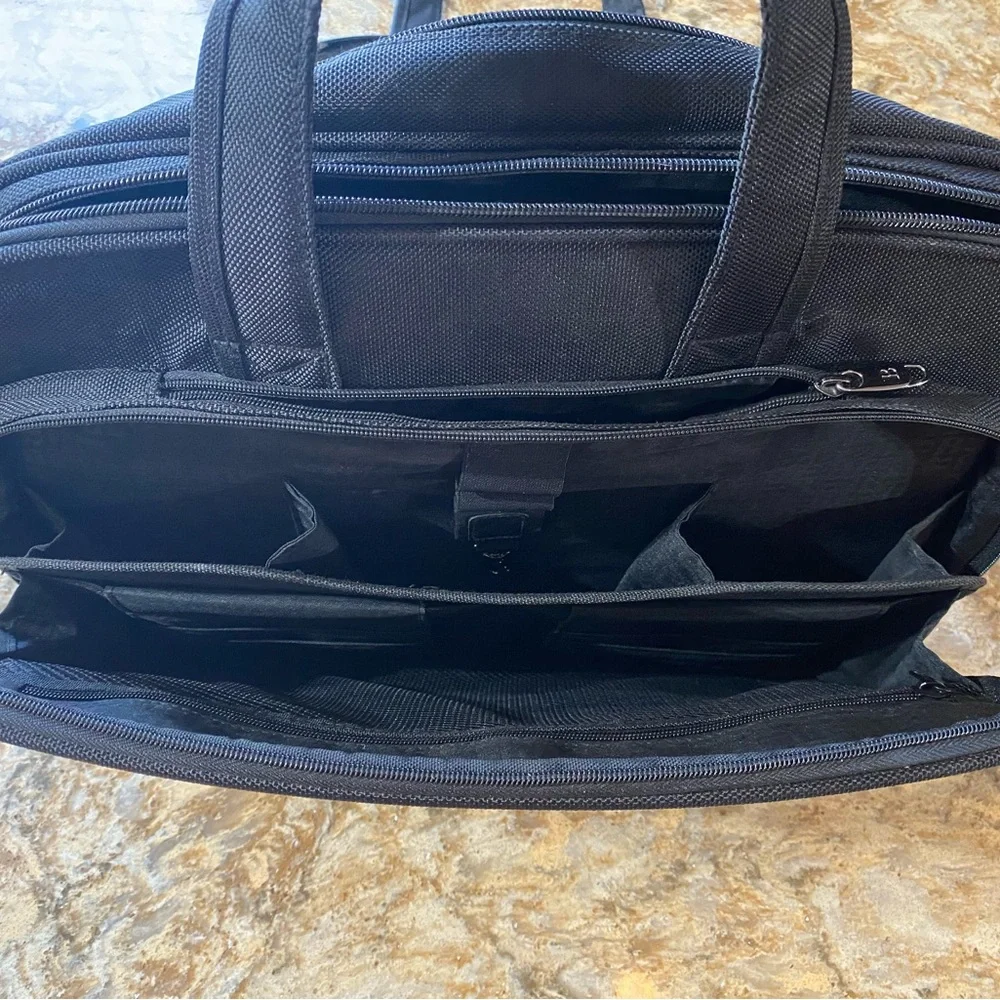 Brookstone Checkpoint Friendly Ballistic Nylon Laptop Bag Briefcase w FREE Gift